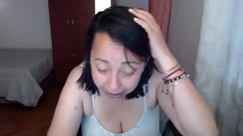 Snapshot of lumi_84 chatting on 10/12/25, 10:31 LUMI online show from 10/12/25, 10:31