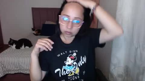 Snapshot of lumi_84 chatting on 11/02/25, 12:35 LUMI online show from 11/02/25, 12:35