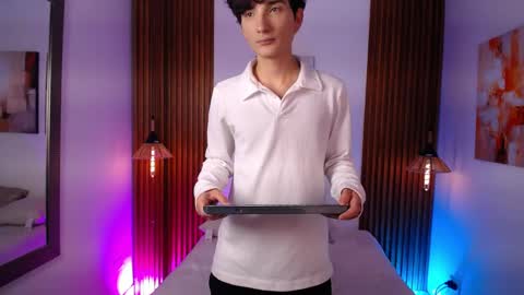 Snapshot of lumiernova chatting on 04/30/26, 08:37 Lumier online show from 04/30/26, 08:37