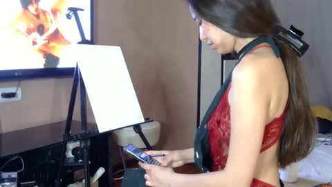 Anora online show from 02/09/26, 05:50