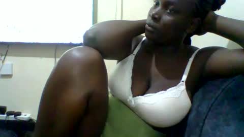 Snapshot of luminous_lust254 chatting on 07/19/26, 07:06 luminous_lust254 online show from 07/19/26, 07:06