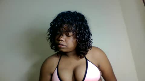 lumira_belle online show from 06/28/26, 10:54