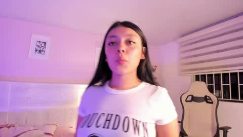 Snapshot of lummii_ chatting on 04/28/26, 02:27 lummii_ online show from 04/28/26, 02:27