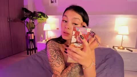 lummii_ online show from 07/16/26, 07:42