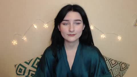 Lumulav online show from 12/20/24, 01:11