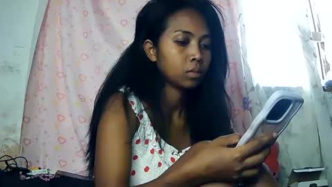 Luna online show from 02/25/25, 07:31