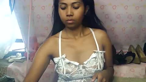 Luna online show from 09/22/25, 06:26