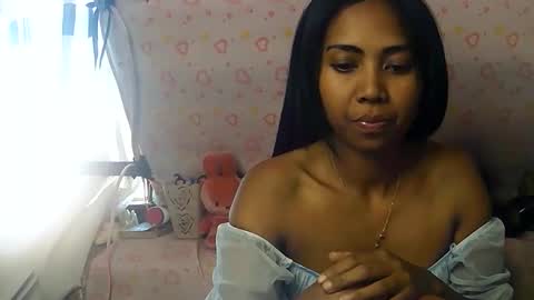 Luna online show from 10/16/25, 05:41