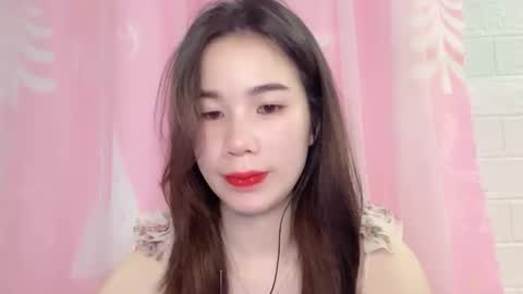 Luna online show from 04/07/26, 05:57