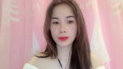 Luna online show from 04/11/26, 09:30