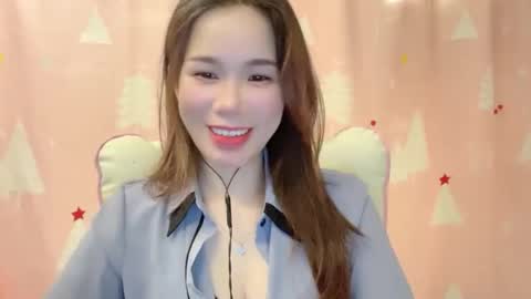 Luna online show from 04/28/26, 04:12