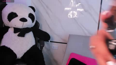 LUNA online show from 02/23/26, 07:06