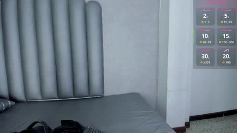 Snapshot of luna__02 chatting on 06/04/26, 11:49 Luna online show from 06/04/26, 11:49