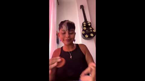 Luna online show from 02/16/25, 07:05