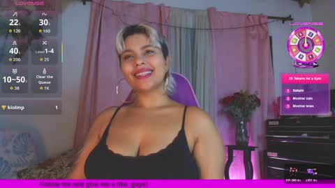 Snapshot of luna__cute chatting on 04/03/26, 11:36 Luna online show from 04/03/26, 11:36