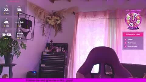 Snapshot of luna__cute chatting on 05/02/26, 04:34 Luna online show from 05/02/26, 04:34