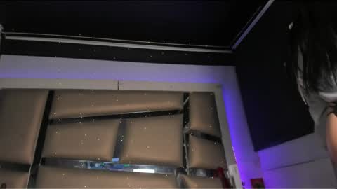 luna online show from 04/24/26, 01:30