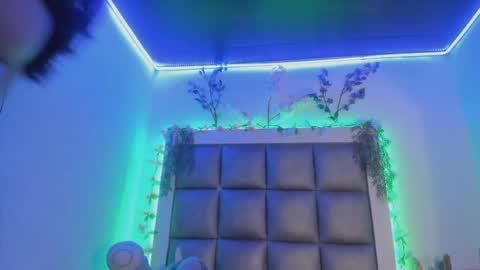 Snapshot of luna__scarlett chatting on 05/29/26, 05:16 luna online show from 05/29/26, 05:16