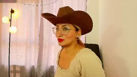 luna__velvet online show from 07/01/26, 12:51