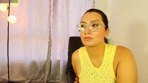 luna__velvet online show from 07/10/26, 04:31