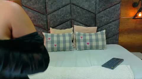 Luna  Jackson online show from 06/16/26, 03:31