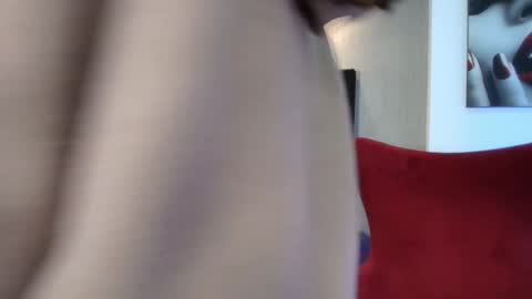 Luna And Titan  online show from 01/13/26, 01:05