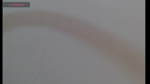 Snapshot of luna_bella882689 chatting on 05/21/26, 08:05 luna_bella882689 online show from 05/21/26, 08:05