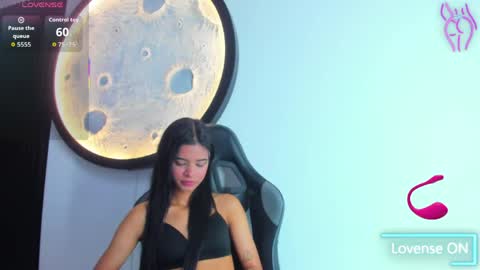 Snapshot of luna_bella_23 chatting on 05/20/26, 04:07 luna_bella_23 online show from 05/20/26, 04:07