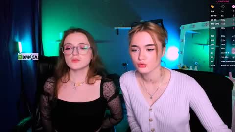 luna_berryy online show from 03/03/25, 08:21