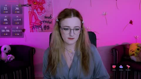 Snapshot of luna_berryy chatting on 05/27/26, 07:44 luna_berryy online show from 05/27/26, 07:44