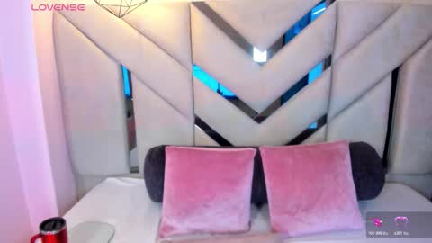  Luna  online show from 01/07/26, 02:58