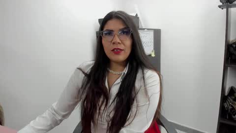 luna  online show from 09/22/25, 11:12