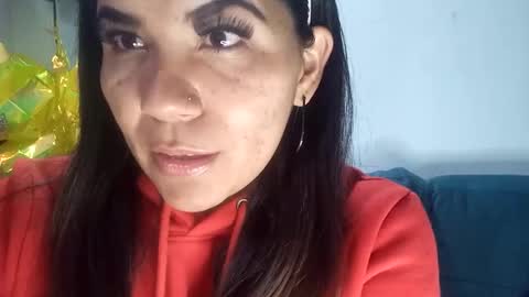 luna  online show from 09/26/25, 07:45