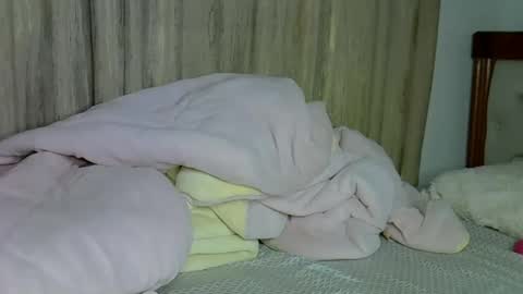 maskedmalkia online show from 04/24/26, 11:12