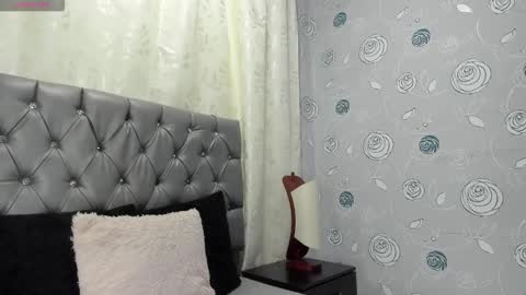 Luna Eva online show from 02/13/26, 02:24