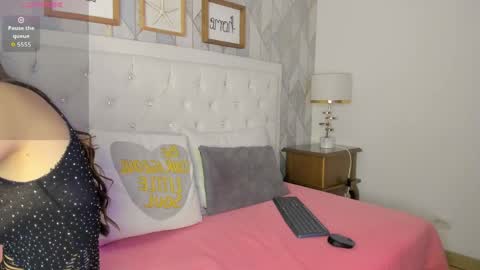 luna forever7 online show from 03/31/26, 07:58