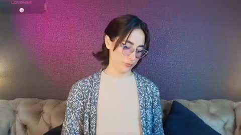 Snapshot of luna_gv chatting on 02/18/26, 11:39 Luna online show from 02/18/26, 11:39