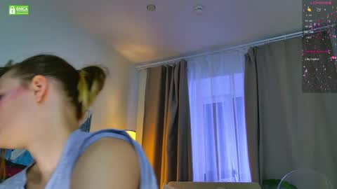 Luna online show from 04/23/26, 06:03