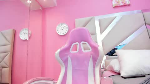 Snapshot of luna_hix chatting on 05/01/26, 03:44 luna_hix online show from 05/01/26, 03:44