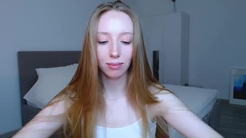 Luna online show from 12/16/24, 12:04