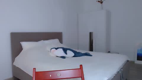 Luna online show from 01/10/25, 12:38