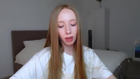 Luna online show from 02/27/25, 07:58