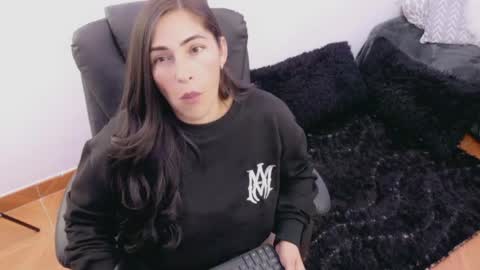 luna online show from 04/19/26, 02:55