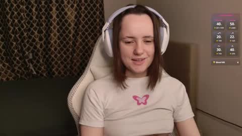 luna_loveeee online show from 11/24/25, 03:17