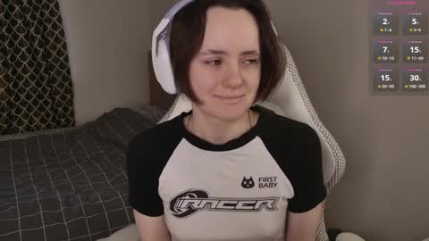 luna_loveeee online show from 04/04/26, 03:49