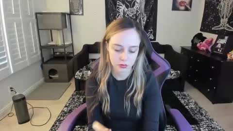 Luna online show from 01/06/26, 07:50