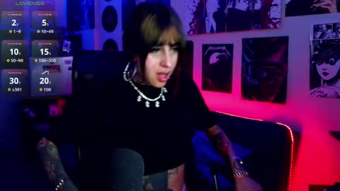 Luna online show from 05/08/26, 10:37