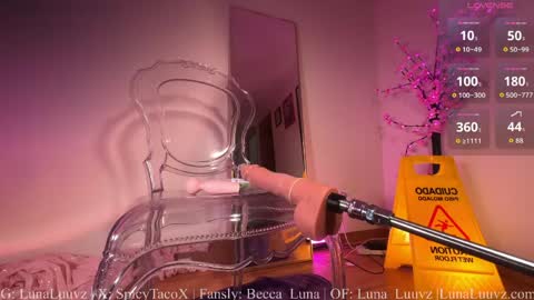 Snapshot of luna_luuvz chatting on 05/07/26, 04:07 Luna Luuvz online show from 05/07/26, 04:07
