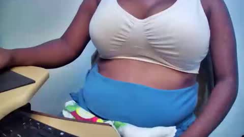 luna online show from 02/16/26, 02:02