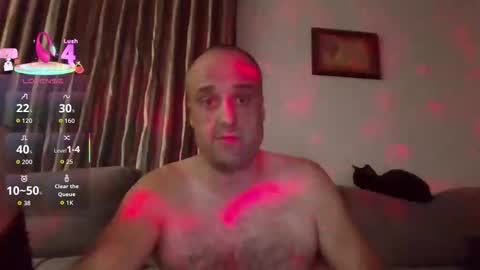 Luna online show from 09/12/25, 09:15